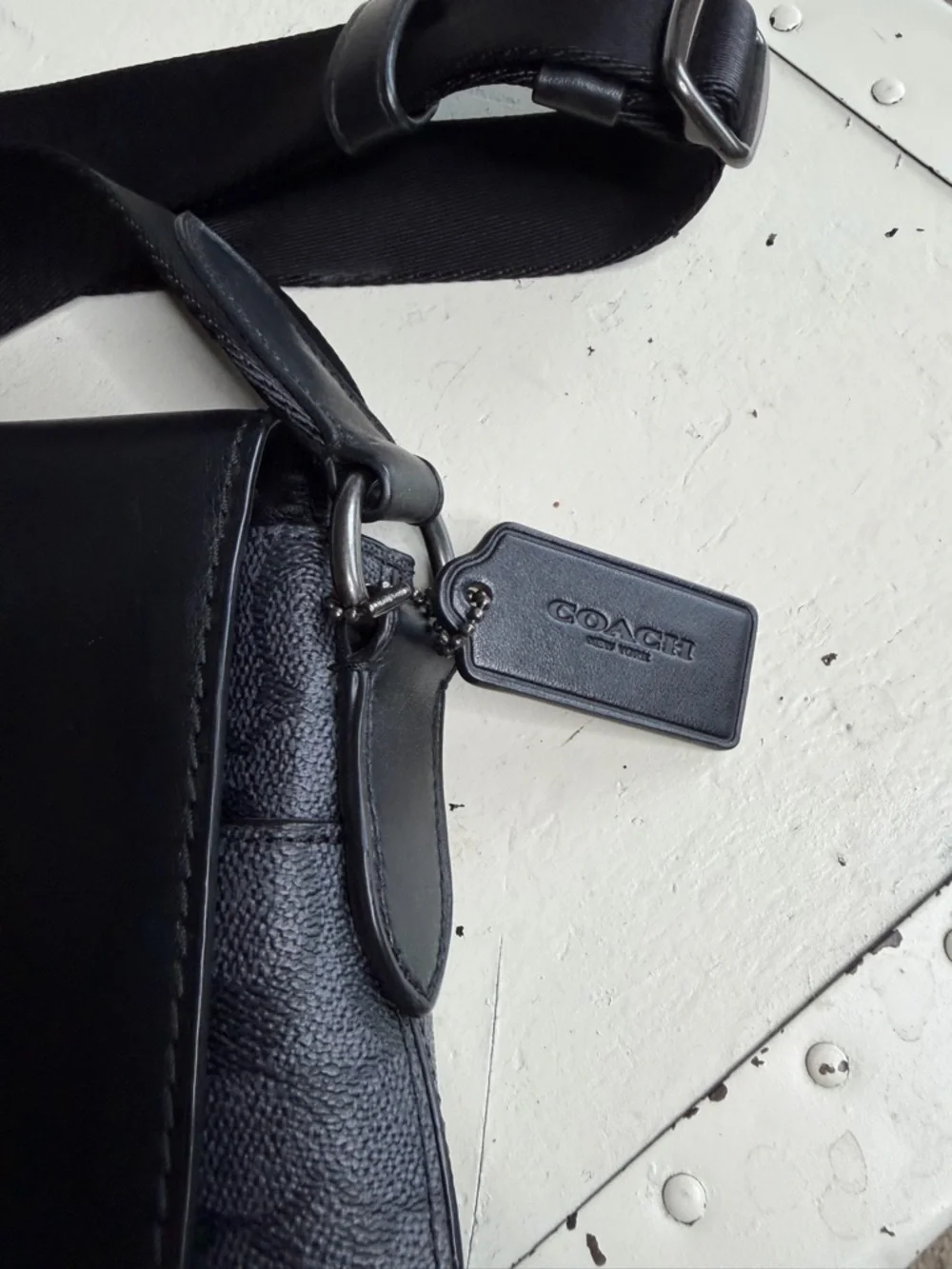 COACH Black‎ Gray Signature Canvas and Leather Messenger Bag Metropolitan Canvas